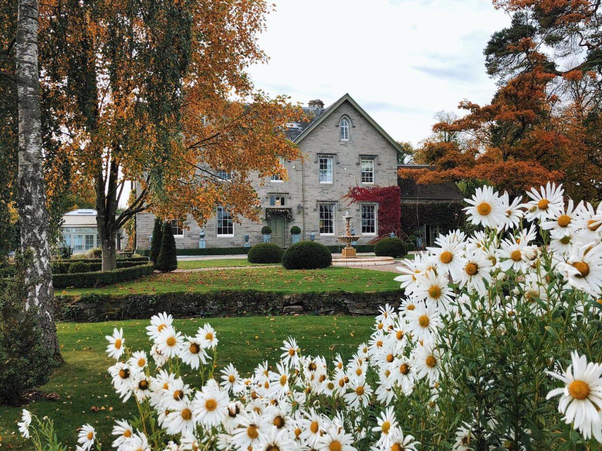 Longville House Hotel Upper Welson ภายนอก รูปภาพ
